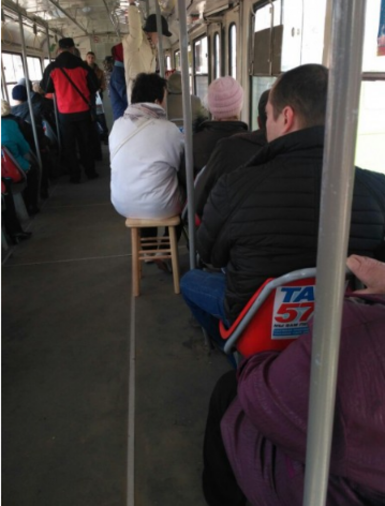 Трамвай на «курьих ножках»: новый транспортный коллапс Украины