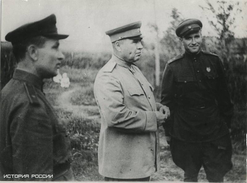 Сталин прощал ему мат. Кто он: генерал-бунтарь и солдат русского народа? Сталин прощал ему мат. Кто он: генерал-бунтарь и солдат русского народа? история