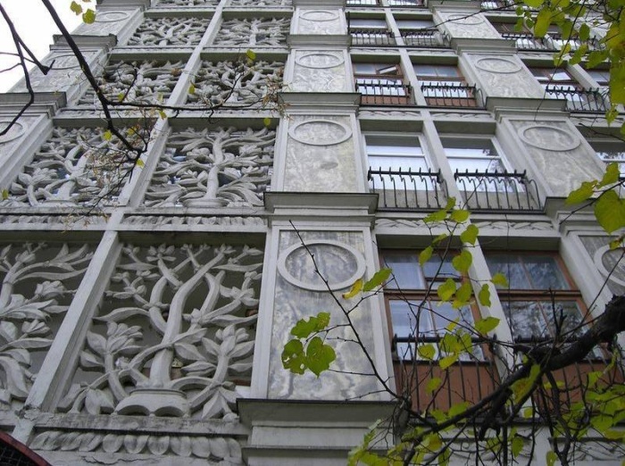 «Ажурный дом» был слишком красив для быстрого недорогого жилья. /Фото: media.vashdosug.ru