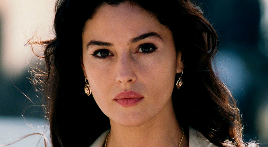 Красота и молодость, пришедшие с годами. Феномен "итальянской богини" Моники Беллуччи актрисы