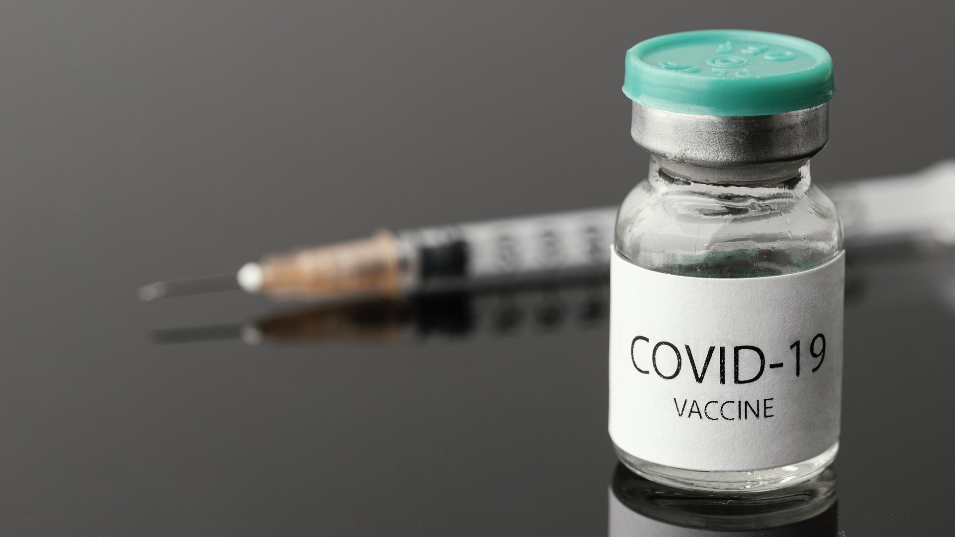 Россия разрабатывает четвёртую вакцину от COVID-19