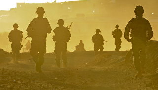 Американские военнослужащие возле города Калат, Афганистан. Архивное фото