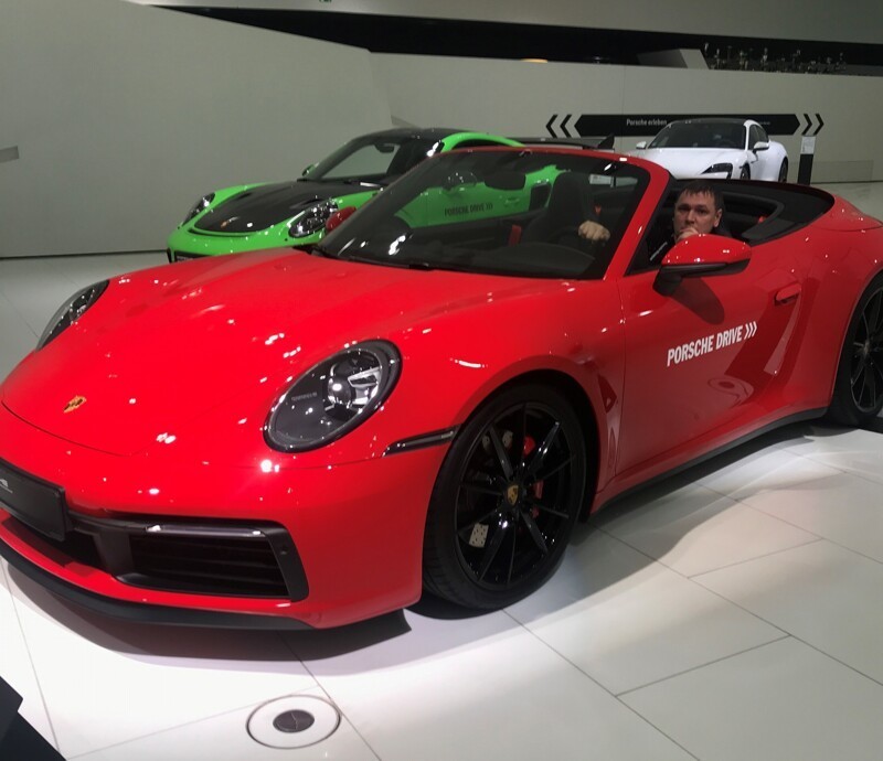 Из первых уст: музей Porsche в Штутгарте Порше, Porsche, Фердинанда, кузов, которая, этажа, Облегченный, музея, началось, музей, автомобилей, стекловолокна, рассматривается, жизнь, повлияла, алюминька, традиции, Более, искусства, формы