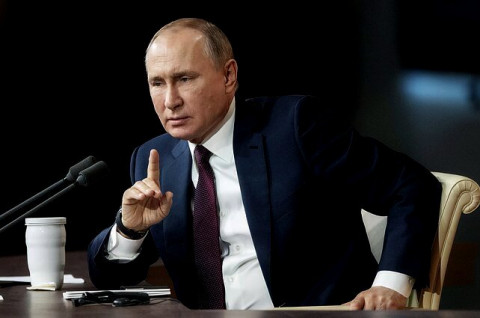 «Этих купим, этих напугаем» — Путин заявил о повторении США пути СССР
