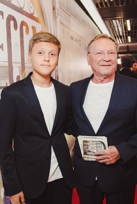 Валерий Меладзе и Альбина Джанабаева, Юлия Снигирь и другие на премьере фильма Валерия Тодоровского "Одесса" Звезды,Красная дорожка