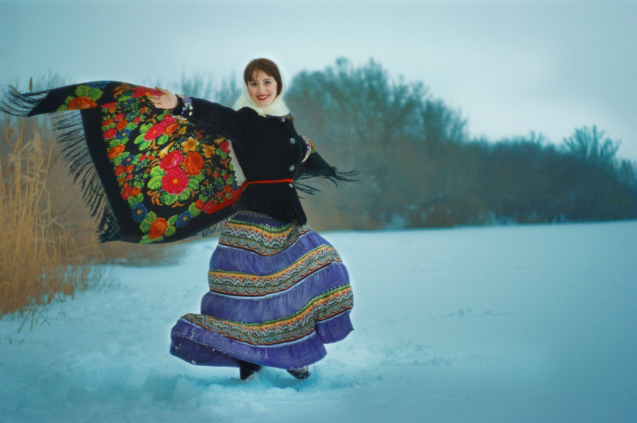 Настасья - Зима-Зима и чаровницы в красивых фотографиях