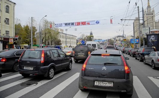 Могут ли оштрафовать за остановку автомобиля на пешеходном переходе в пробке