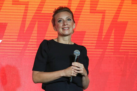 Захарова рассказала о популярности клипа на её песню "До предела" в YouTube