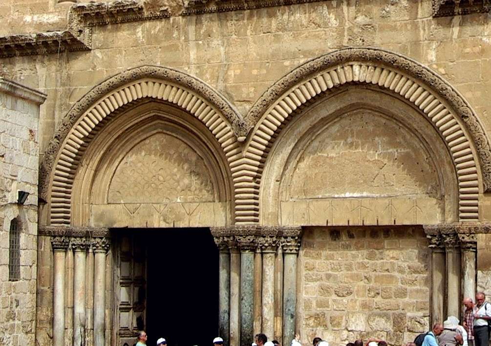 Игра temple run. Руны на храме господнем в иерусалиме. Temple run classic. Игра temple run. Темпл ран pc.