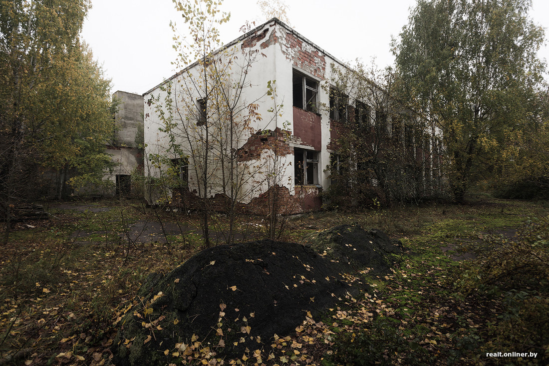 Город солнечный беларусь. Белоруссия поселок Солнечный заброш. Заброшенный город в Беларуси. Заброшенные города Белоруссии. Деревня Припять.