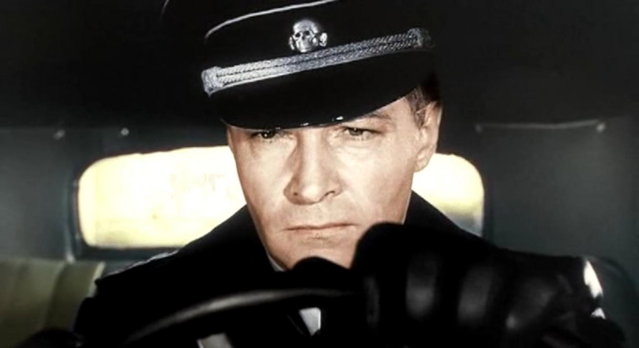 Штирлиц за рулём