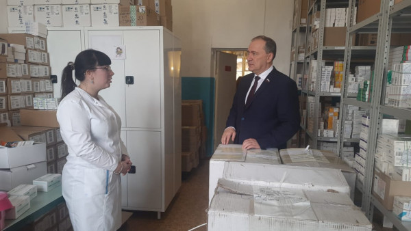 Депутат Госдумы от Севастополя передал в госпиталь то, чего никогда не бывает много 