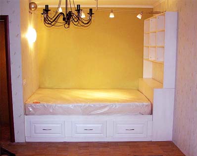 Кровать Como 1 с ящиком для белья и подъемным механизмом