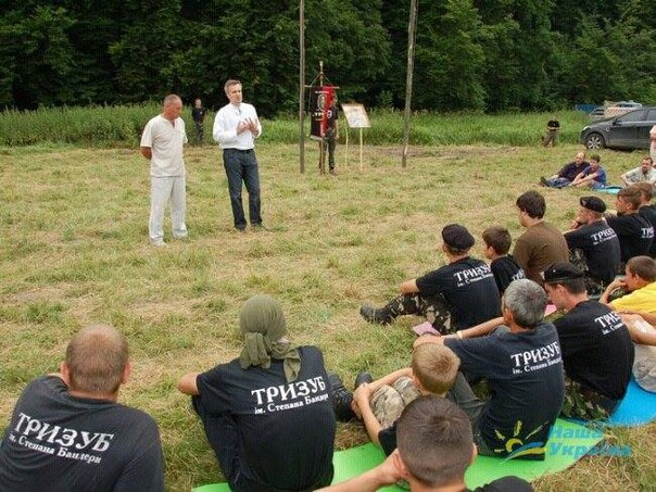 Глава СБУ В.А. Наливайченко руководит боевиками