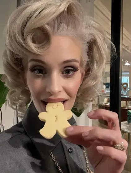 Жена Оззи Осборна продаёт их семейный дом спустя восемь месяцев после его смерти Шэрон, Осборн, после, Келли, смерти, больше, рокера, которая, музыканта, планирует, ЛосАнджелесе, Осборна, особняк, детей, первого, брака, шестеро, осталось, Тельмой, Sabbath