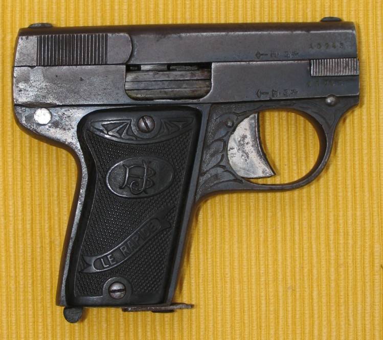 Револьверы и пистолет на букву «Б» оружие