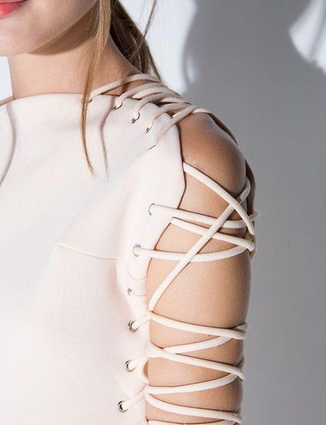 Акцент на шнуровку одежда,рукоделие,своими руками,шнуровка в одежде