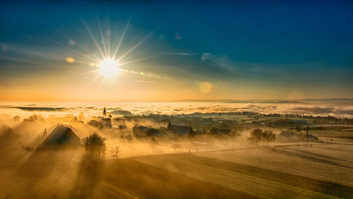 Что знает деревня о Жене? Повидал свет – служил в армии в Германии, в молодости работал в Москве, но захотел вернуться на родину