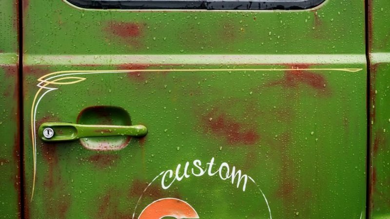 Перевоплощение старого МАЗа в хот-род на базе внедорожника Chevrolet Перевоплощение старого МАЗа в хот-род на базе внедорожника Chevrolet