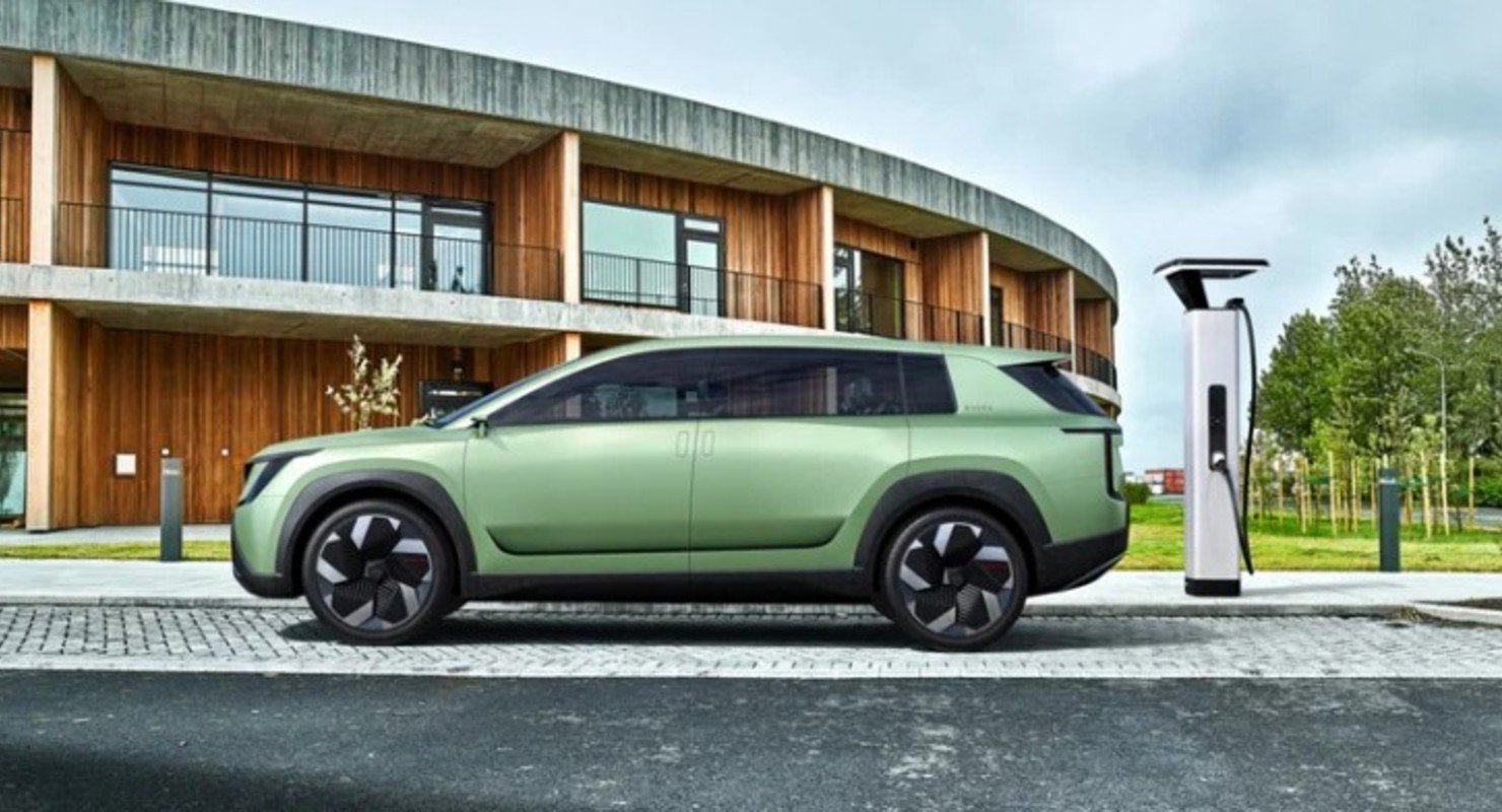 Skoda представила будущий электрический флагман Vision 7S