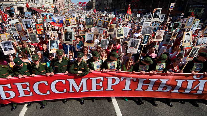 ПЕЙТЕ СВОЁ "БАВАРСКОЕ" МОЛЧА: МОРГЕНШТЕРНЫ ПОШЛИ ПРОТИВ ВЕЛИКОЙ ПОБЕДЫ. А МЫ СДАДИМСЯ?