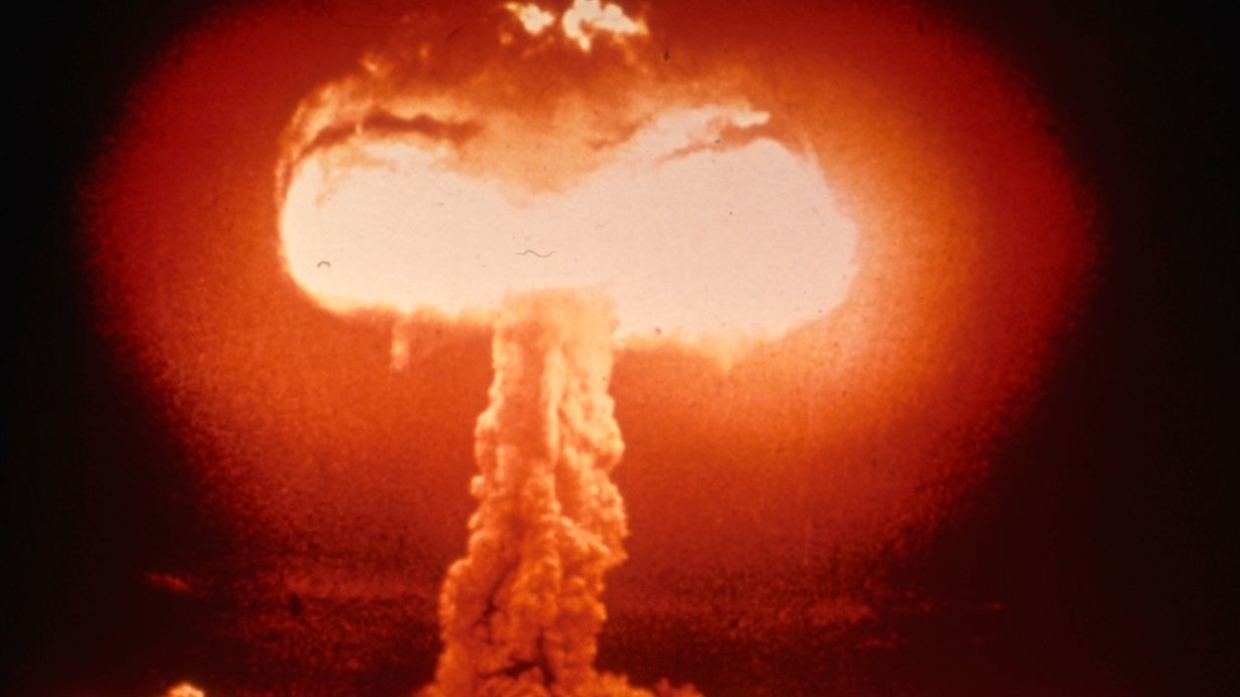 Баранец объяснил, чем грозит России отсутствие ядерного оружия