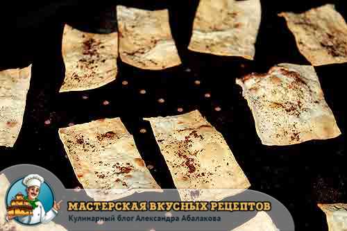 Домашние чипсы из армянского лаваша в духовке — 4 рецепта Домашние чипсы из армянского лаваша в духовке — 4 рецепта закуски,кулинария