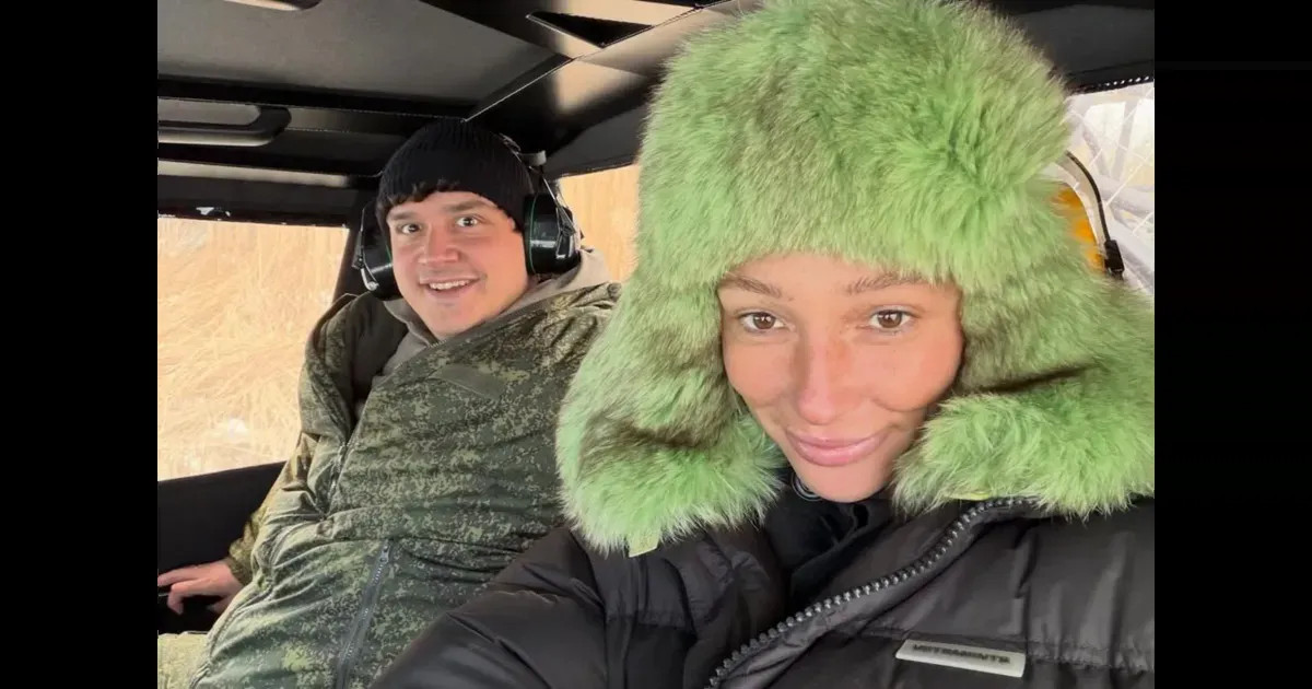 Татьяна Навка с детьми на Алтае, а Настя Ивлеева на берегу Финского залива: как звёзды провели выходные