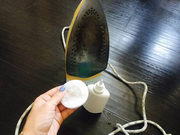 Подошву утюга можно очистить перекисью водорода – правда или миф Подошву утюга можно очистить перекисью водорода – правда или миф советы