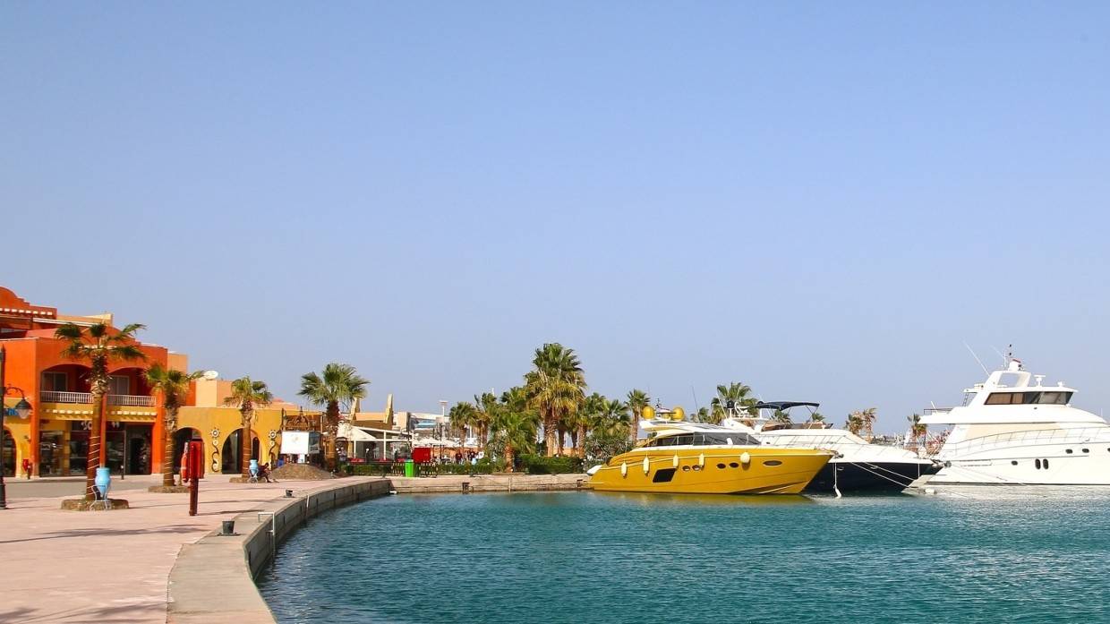 Самолеты вновь начали летать из Хабаровска в Египет