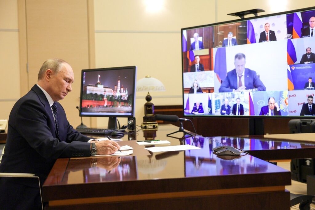 Путин: Киевский режим перешел к организации терактов