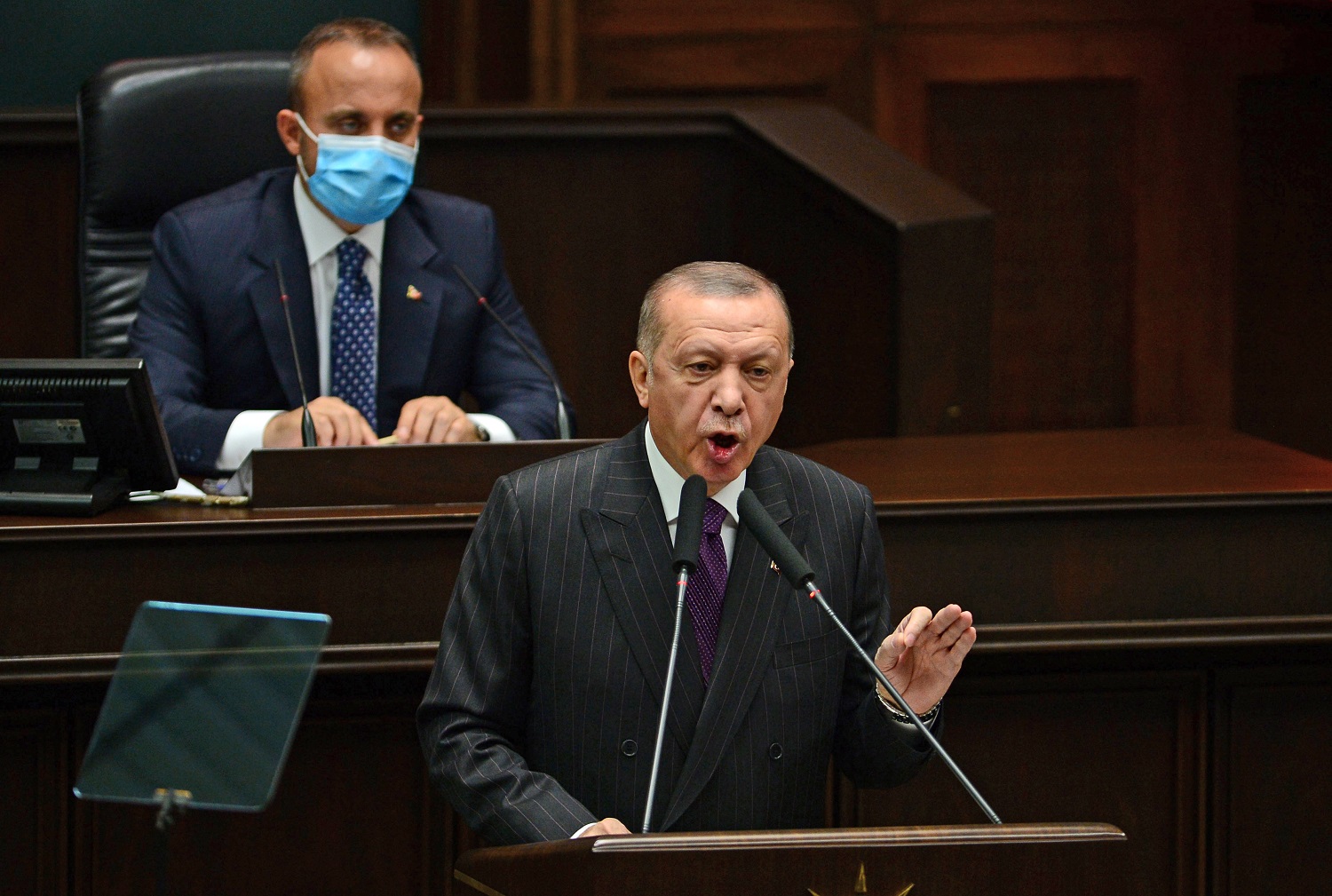 Невесёлые картинки: Франция нарисовала себе смерть геополитика