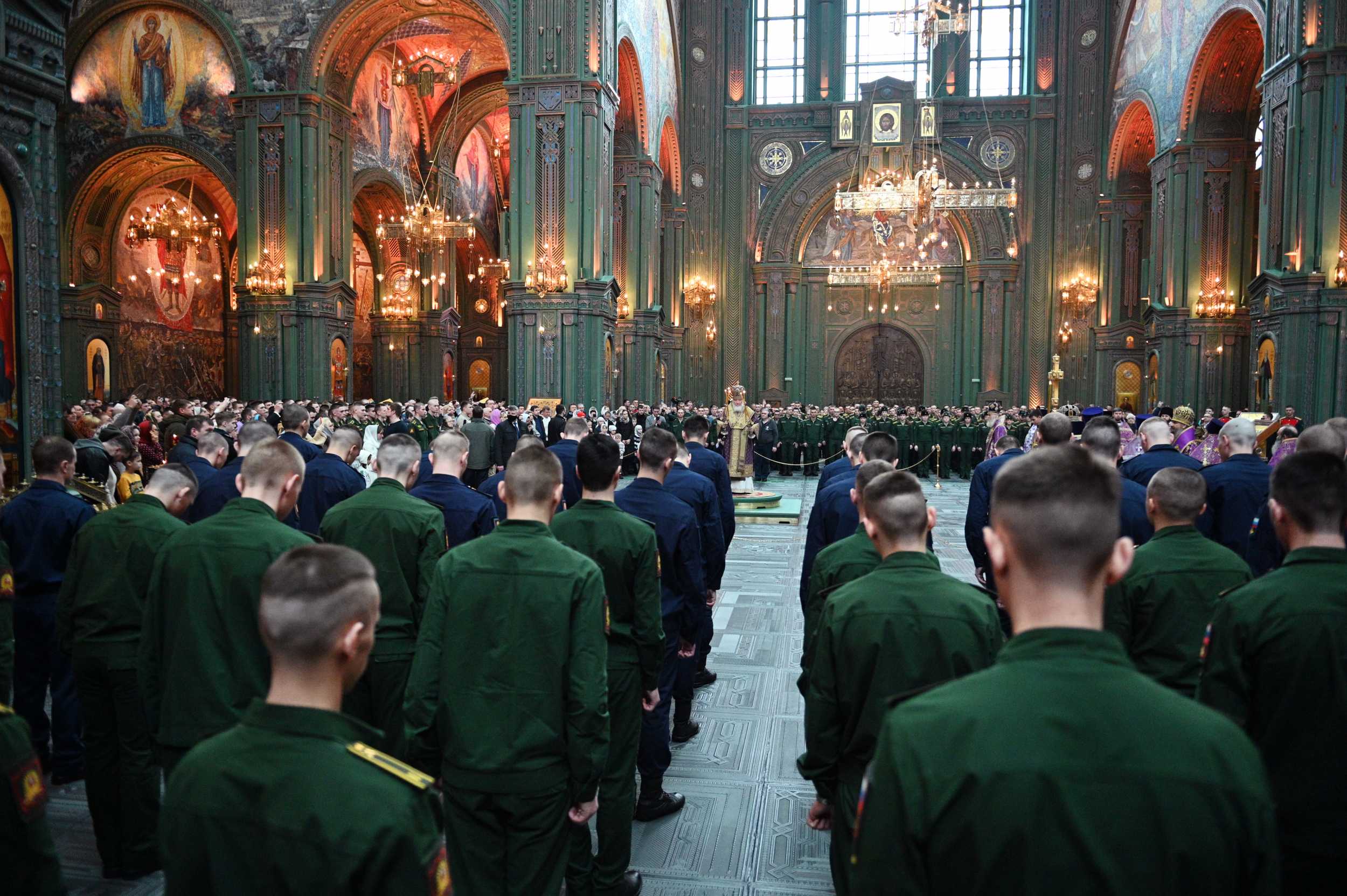 Священники православной церкви России