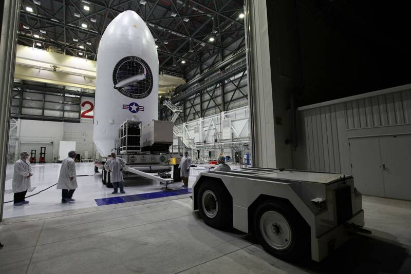 Boeing X-37B. Эксперимент или угроза в космосе? ввс,оружие