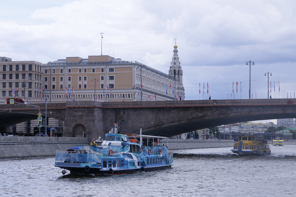 Директор «Патриота» Ахмедов был прописан в трех квартирах в Москве