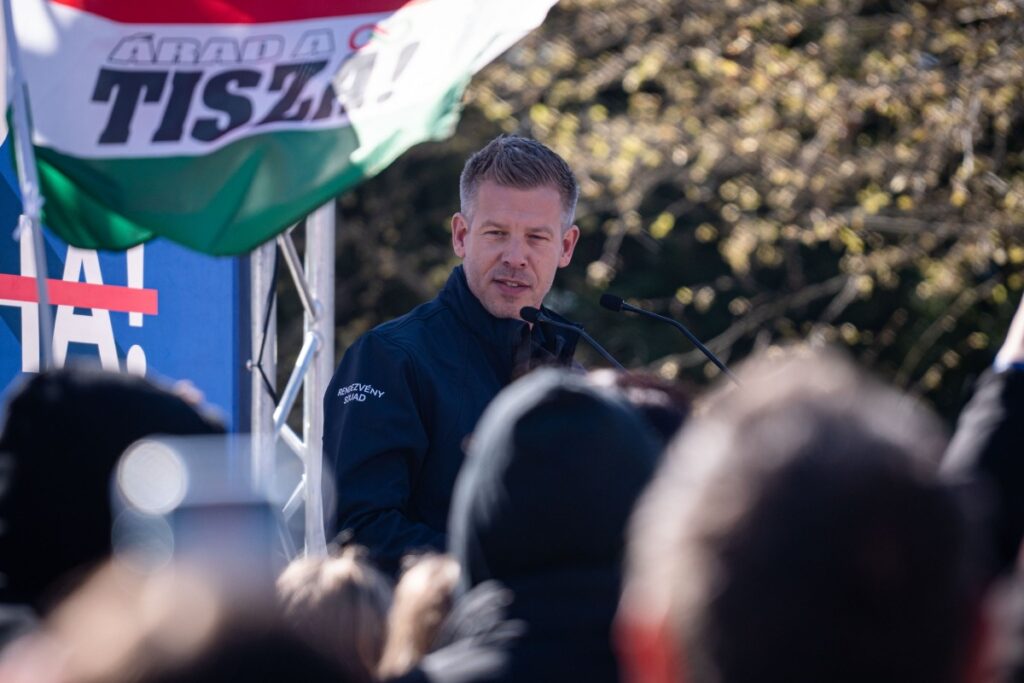 Мадьяр потребовал возобновить поставки газа по «Дружбе»