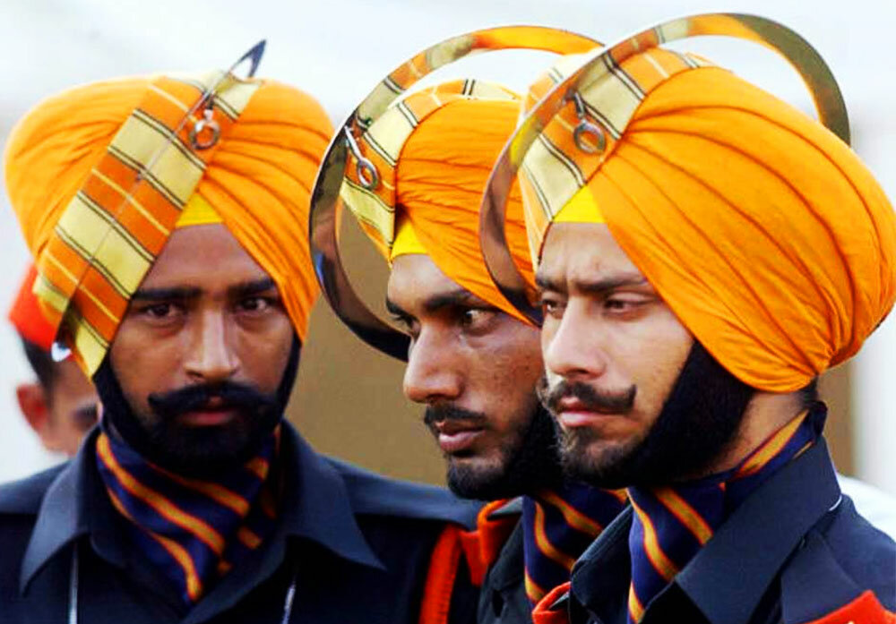 Чакра — странное оружие, которое носят на голове