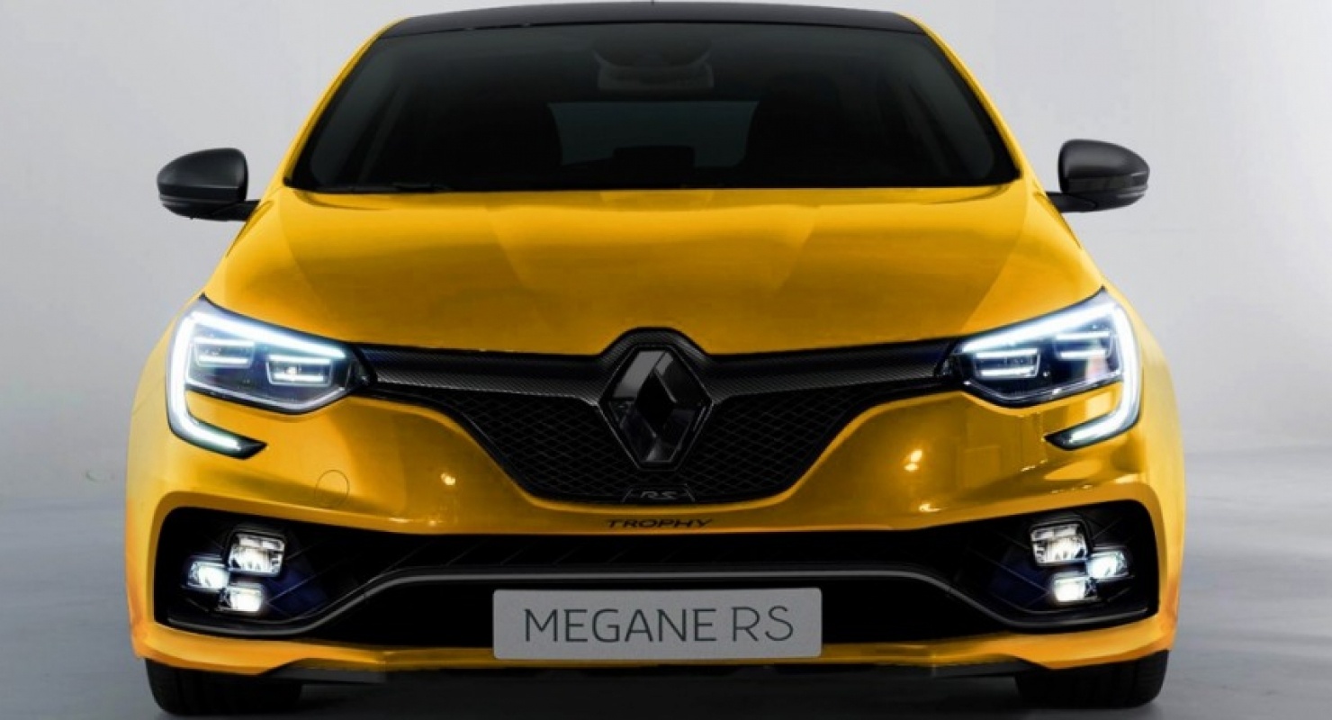 Renault Megane E-Tech Electric стал еще доступнее: на рынок вышла новая версия кроссовера Автомобили