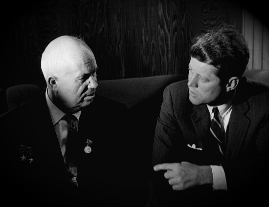 Н. Хрущев, руководитель СССР и Д. Кеннеди, президент США