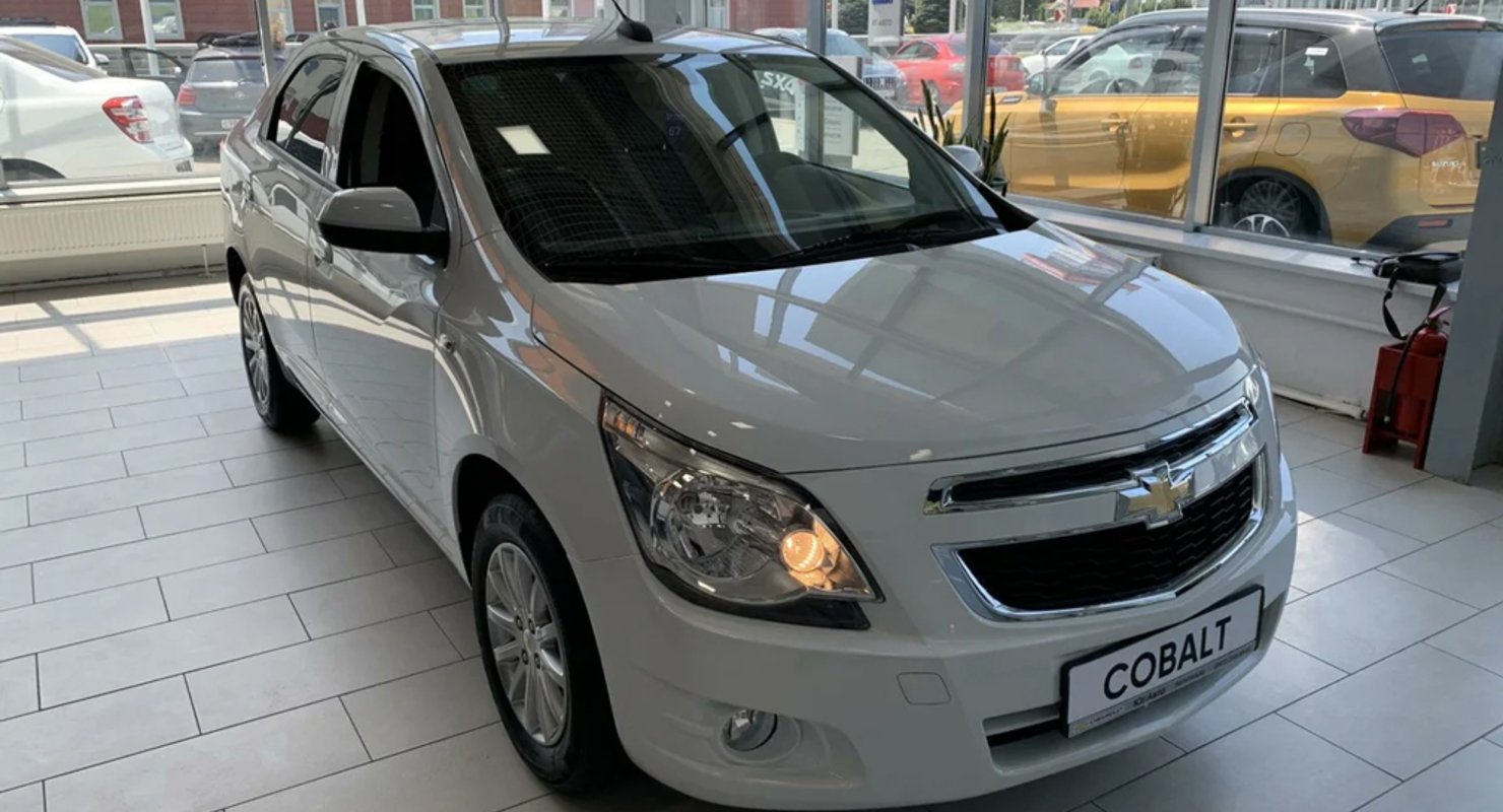 Опубликован топ недорогих автомобилей для поездок на дачу