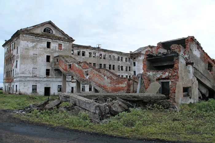 После развала СССР жителей Хальмер-Ю переселили в Воркуту / Фото: red-nadia.livejournal.com