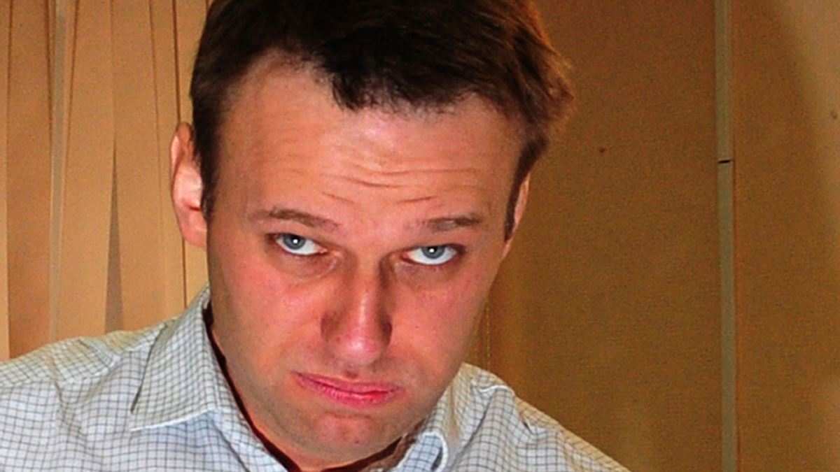 Окружение Алексея Навального начало давить на жалость и распространять информацию о том, что состояние...