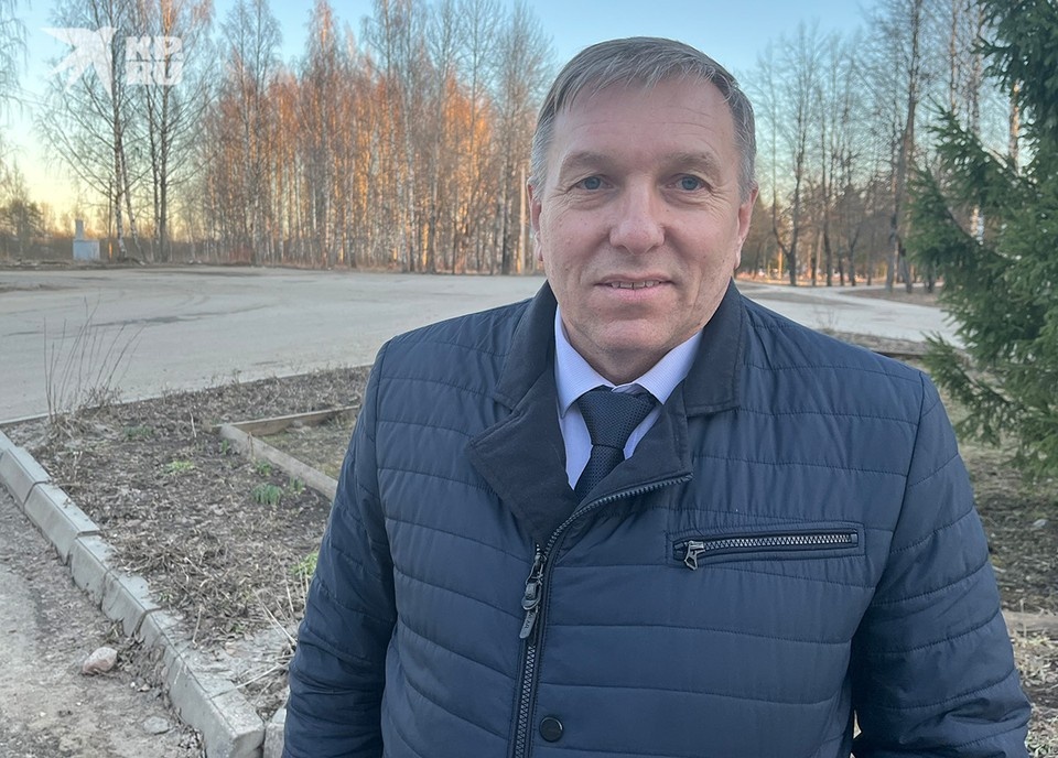 Выбранный главой района водитель рейсового автобуса Сергей Давыденко. Владимир ВОРСОБИН