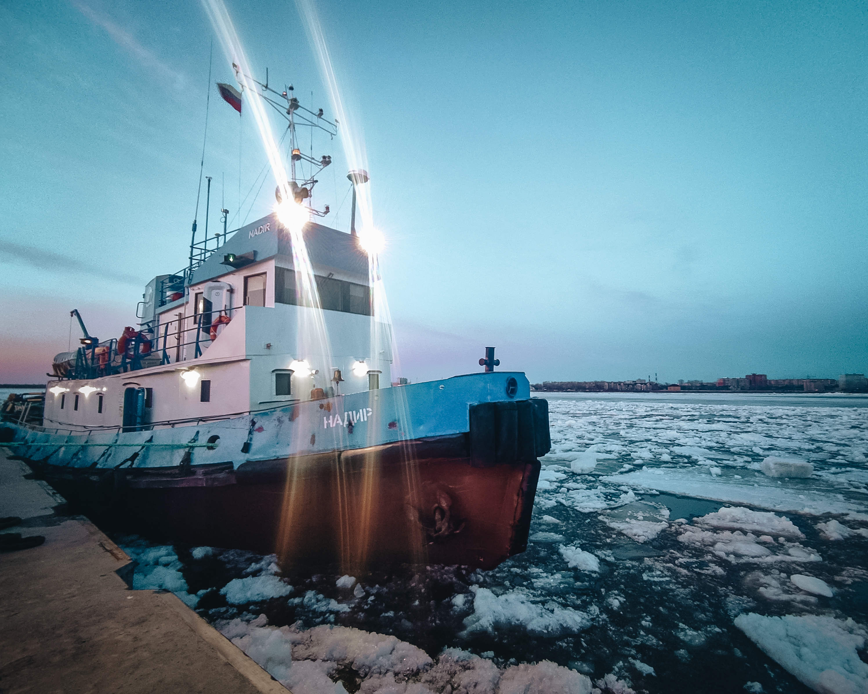 Теплоходы выходят на Северную двину: В Архангельске открывается летняя навигация