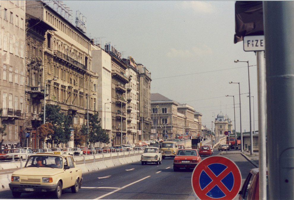 Назад в прошлое: дорожное движение 25 лет назад