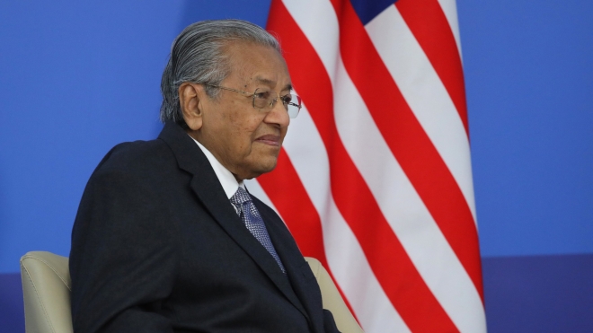 Махатхир Мохамад назначен временно исполняющим обязанности премьера Малайзии