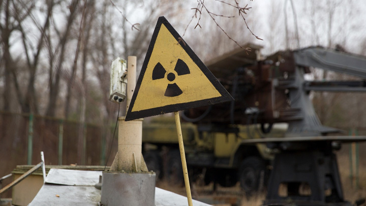 УКРАИНА ГОТОВИТСЯ К ЯДЕРНОЙ ВОЙНЕ И ЭМИГРИРУЕТ В ПОЛЬШУ