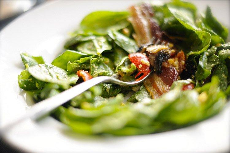 15 салатов с брынзой, которые исчезают со стола за считаные минуты салаты