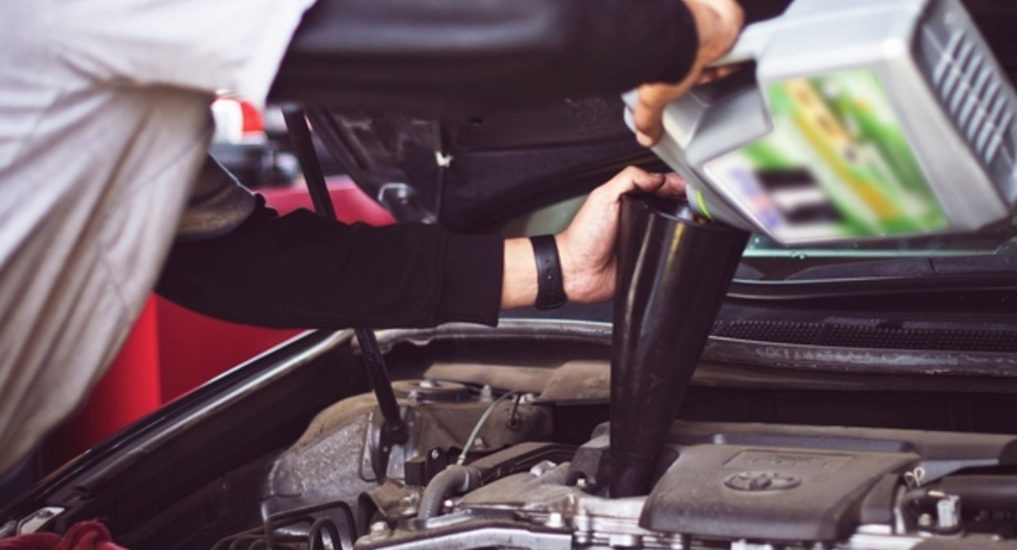 Российские автоэксперты перечислили способы экономии моторного топлива