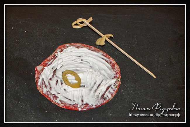 Закуска из колбасы со сливочным сыром — Алые паруса закуски,кулинария